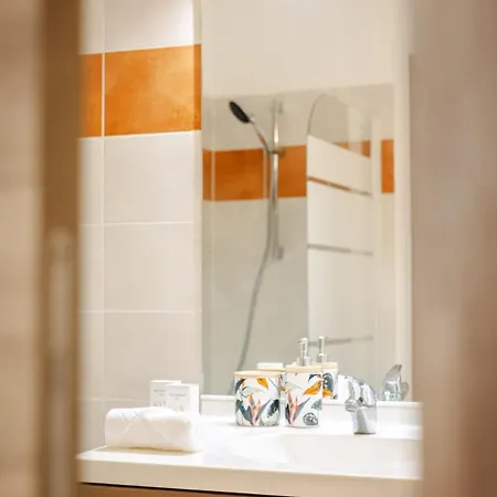 アパート Le Cocon T2 Cosy, Piscine Et Parking Prive